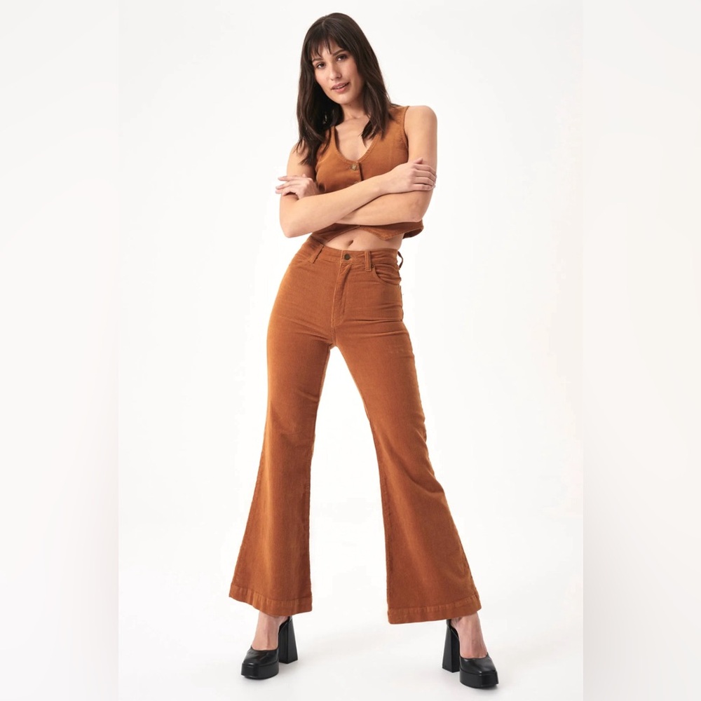 Rolla’s Eastcoast Flare - Tan Cord
